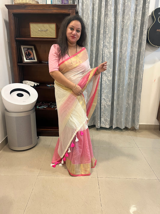 Zari Mul Cotton Saree - Off-White with Pink Border (No Blouse piece)