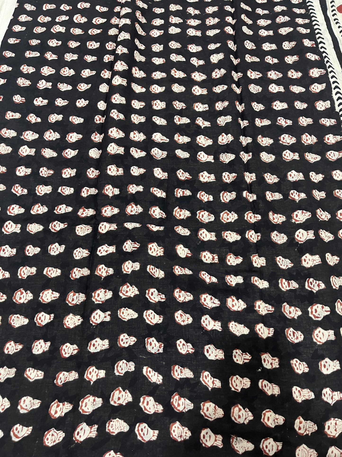 ‘Bindi Tales’ Handblock Mul Cotton Saree - Red Polka Dots