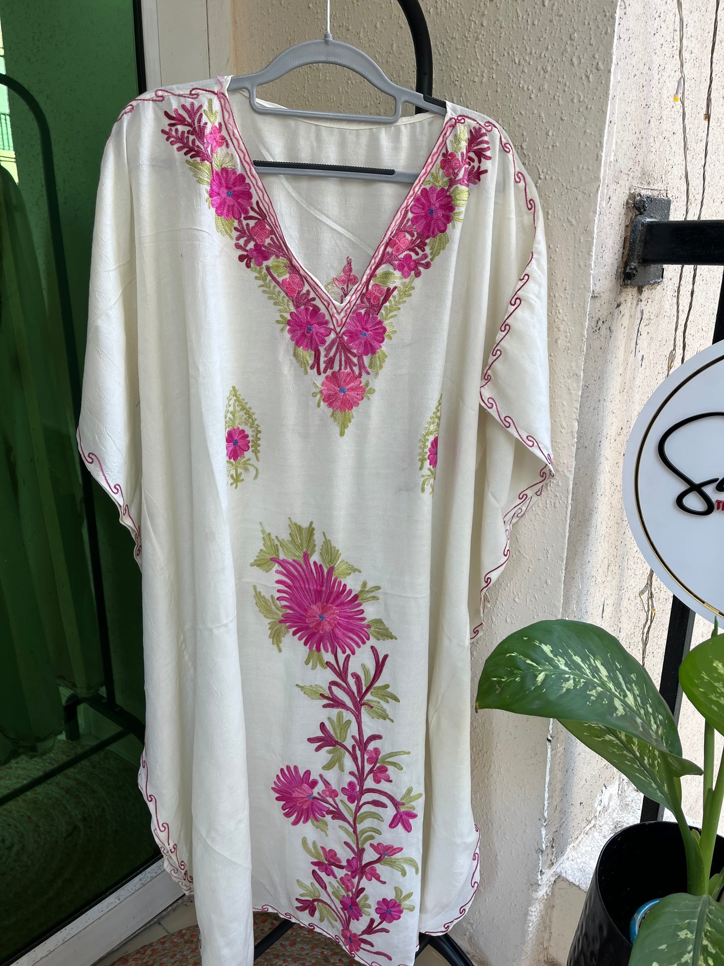 Crush Cotton Aariwork Kaftan - White