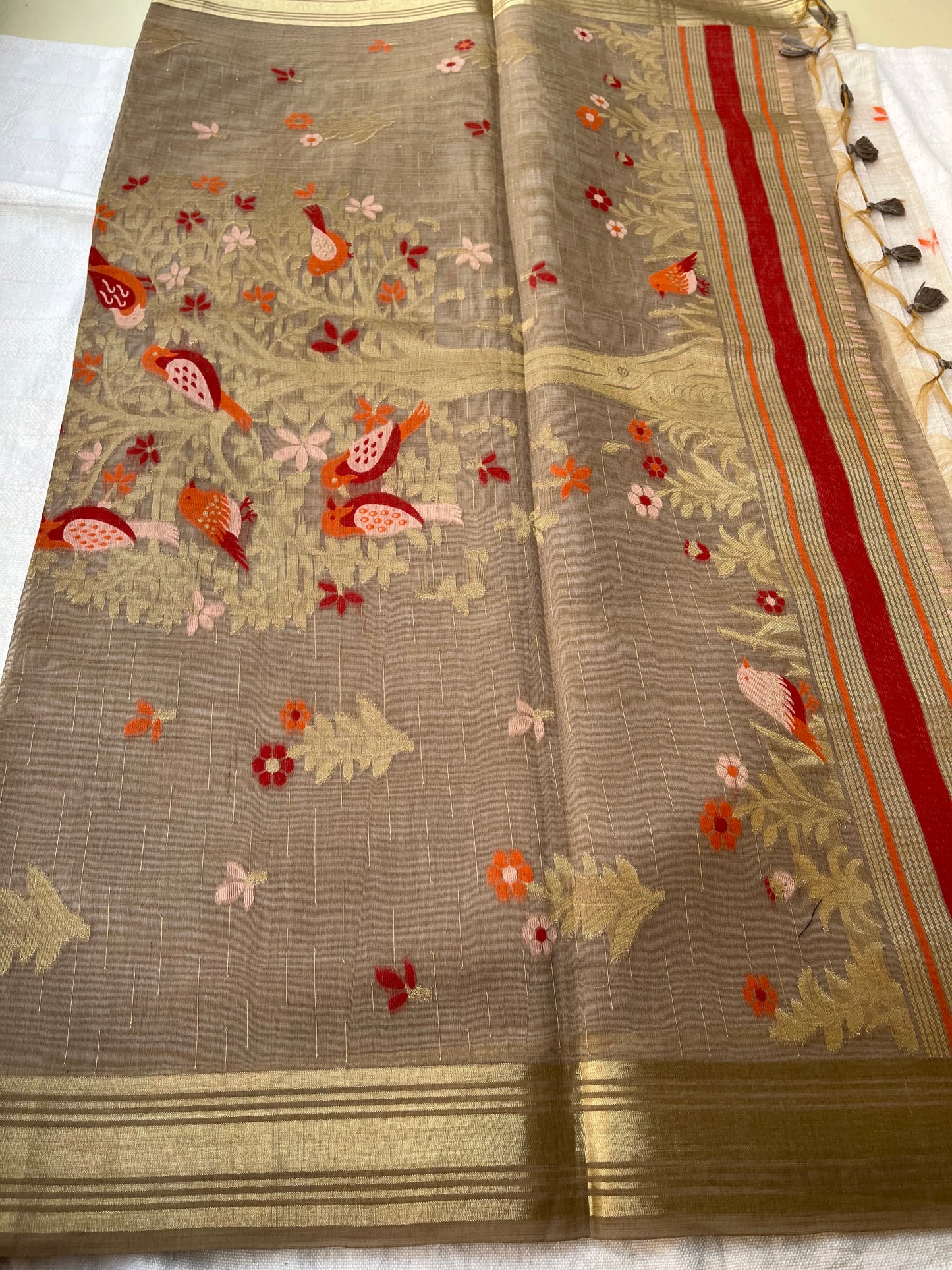 Chanderi Cotton Jamdani Saree - Ivory-Brown Bageecha