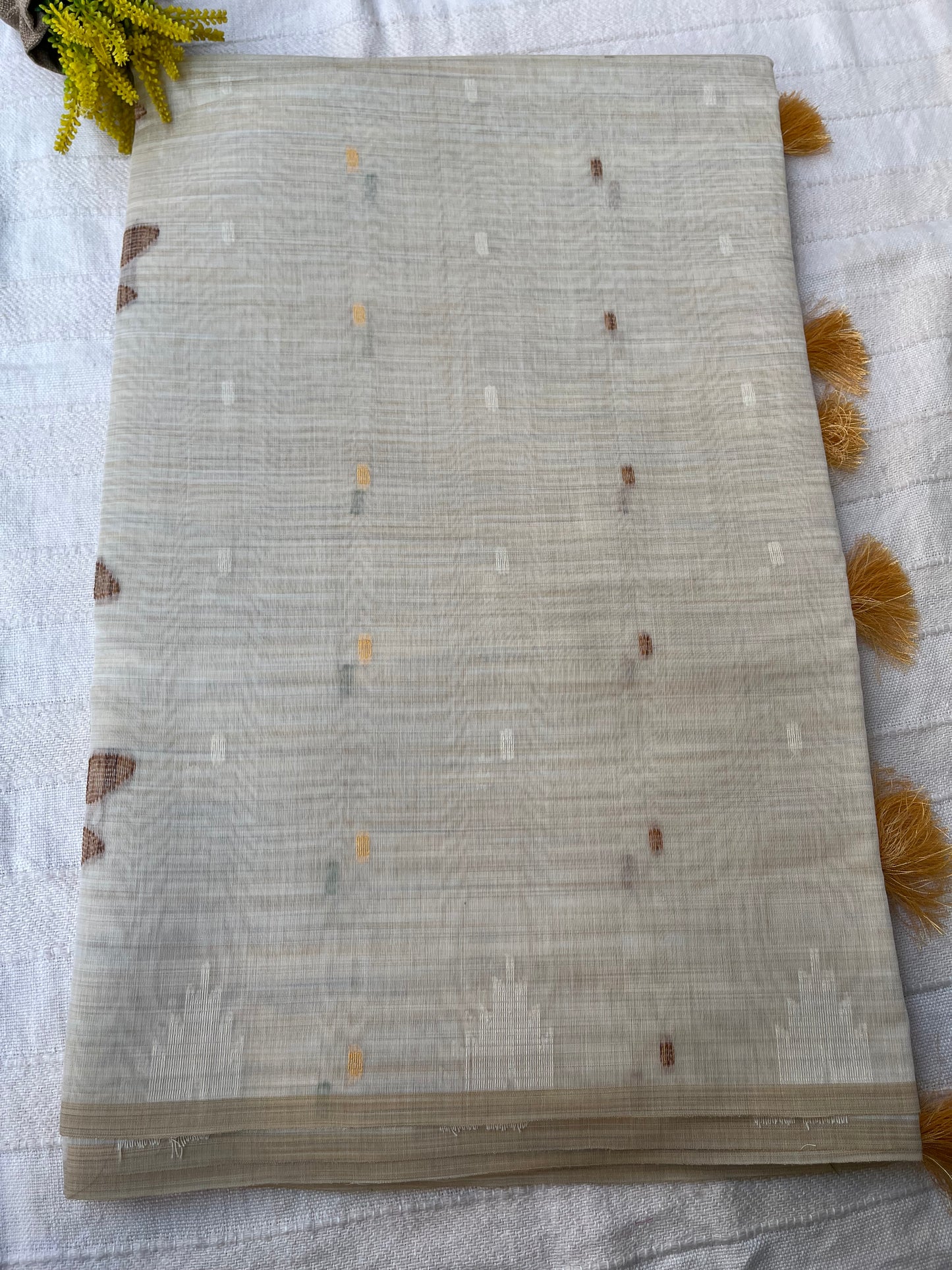 Chanderi Cotton Jamdani Saree - Ivory-Yellow Flower Weaving