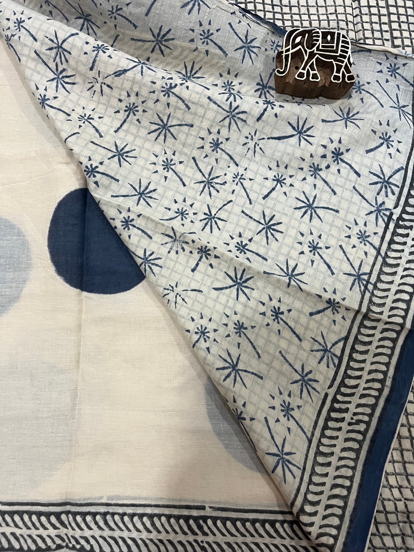‘Bindi Tales’ Handblock Mul Cotton Saree - Grey on Off-white
