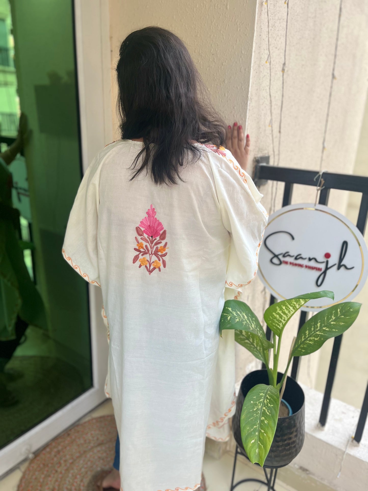 Crush Cotton Aariwork Kaftan - White