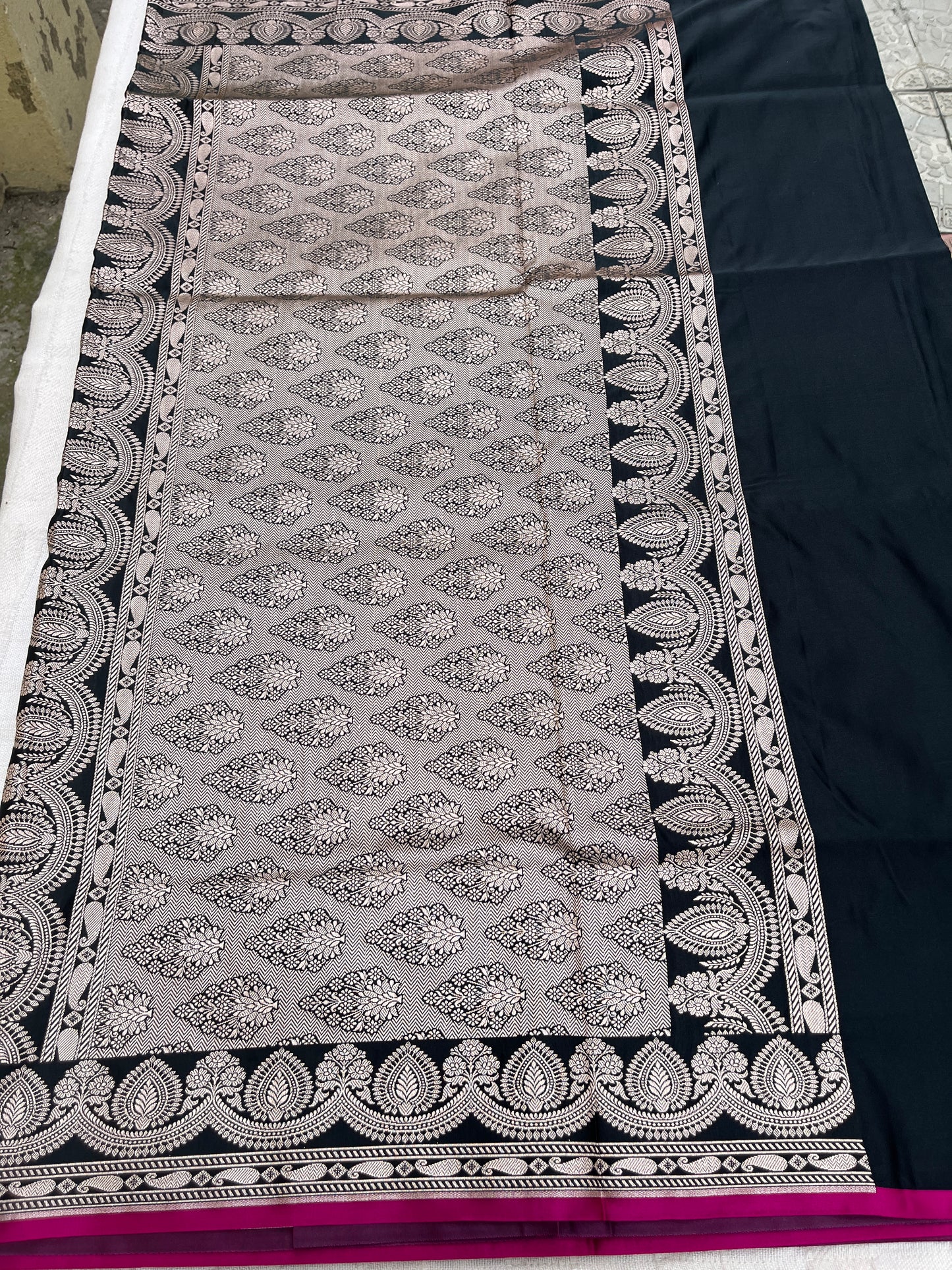 Banarasi Mashru Satin Silk Saree - Black