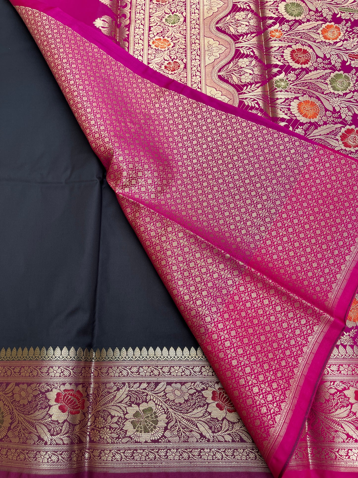Banarasi Soft Silk Saree - Black-Pink