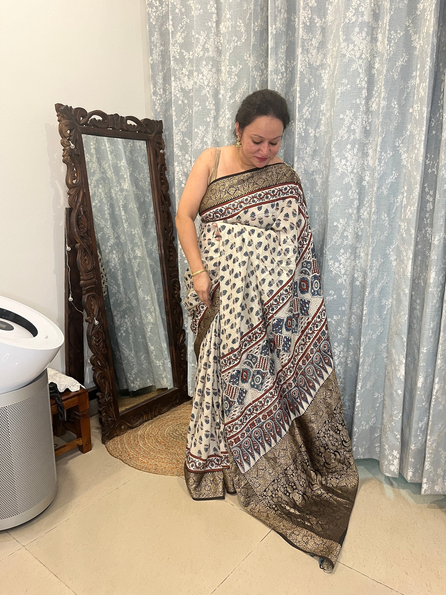 Ajrakh Dola Silk Saree - Pearl White Buttis (with tassels)