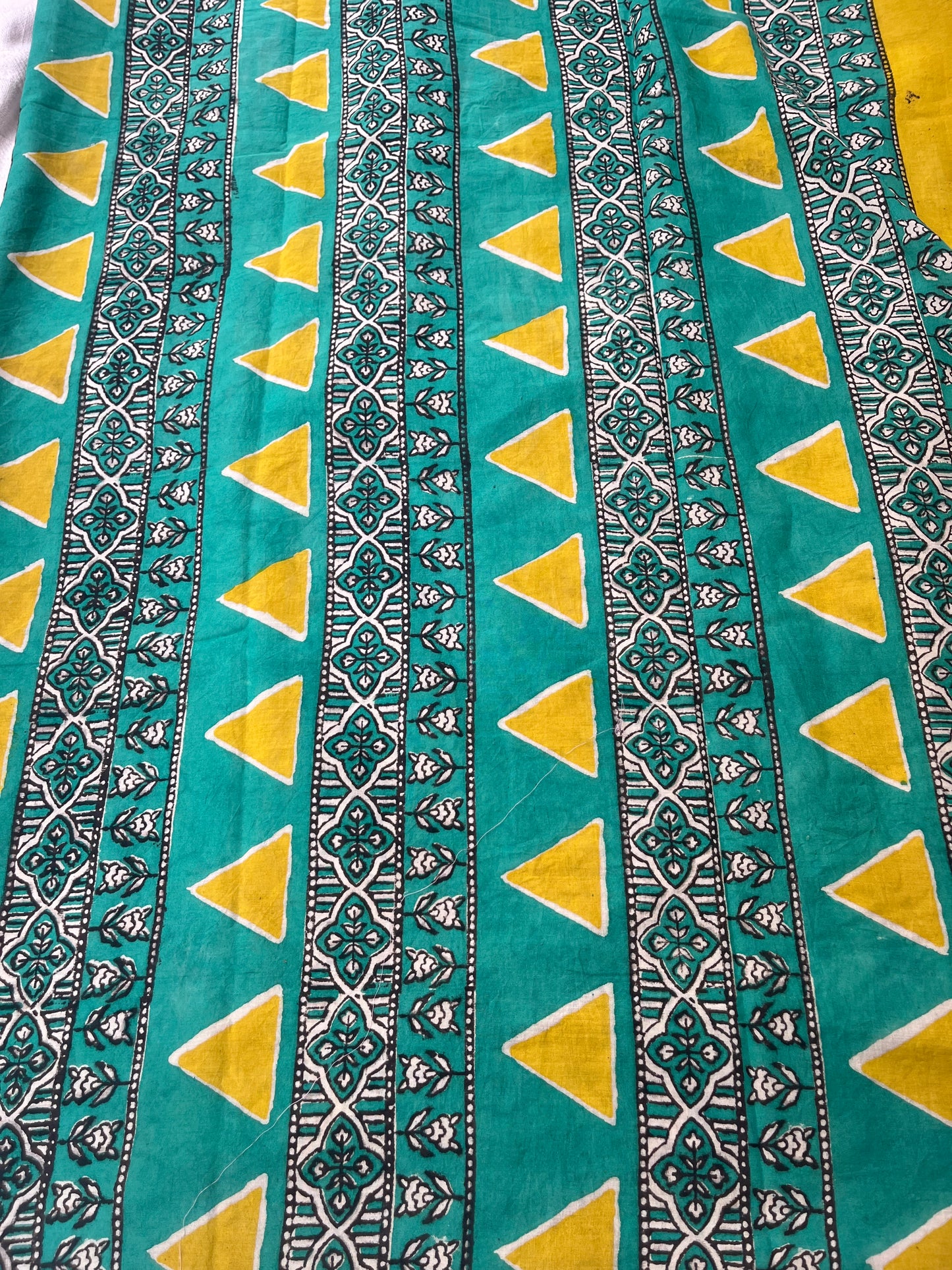 Abstract Handblock Mul Cotton Saree