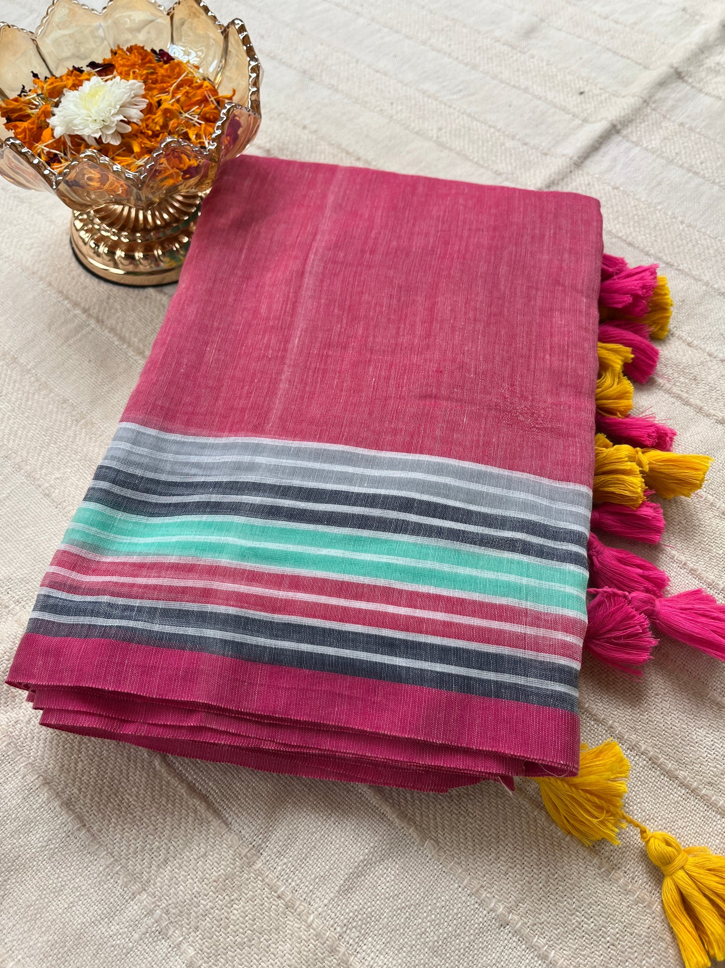 Multicolour Stripes Mul Cotton Saree (No Blouse piece)