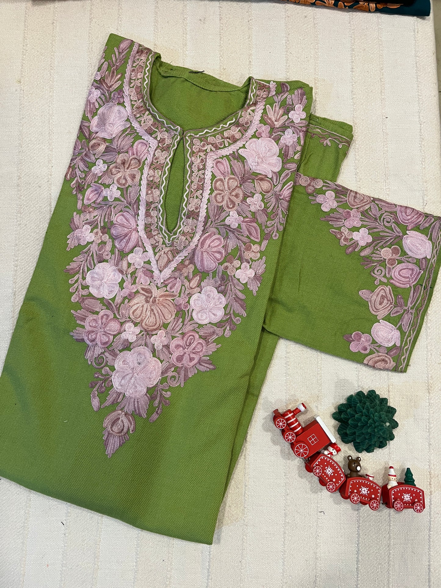 Kashmiri Aari Work Pheran with Sleeves Work - Mint Green