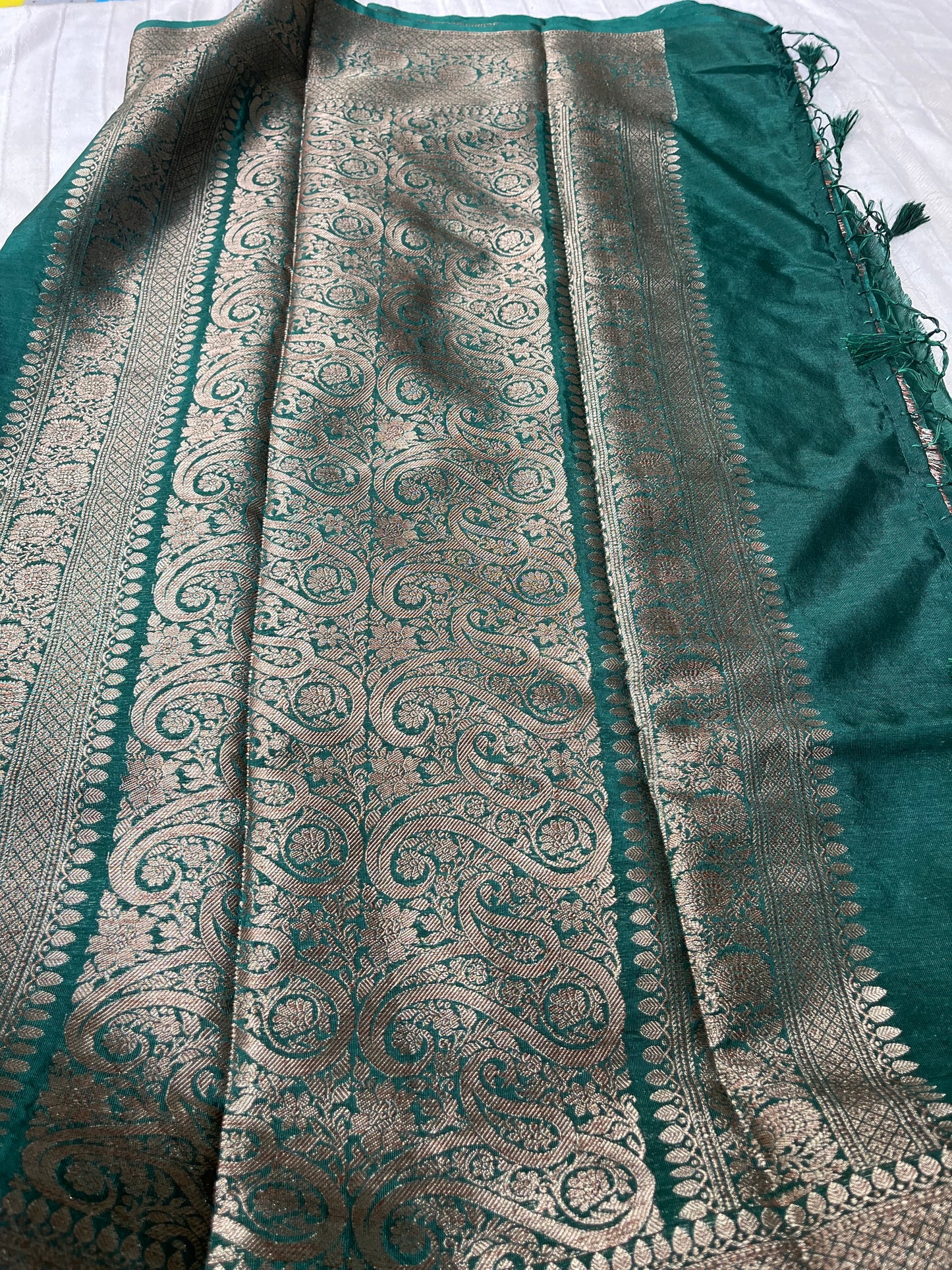 Banarsi Warm Silk Saree - Green