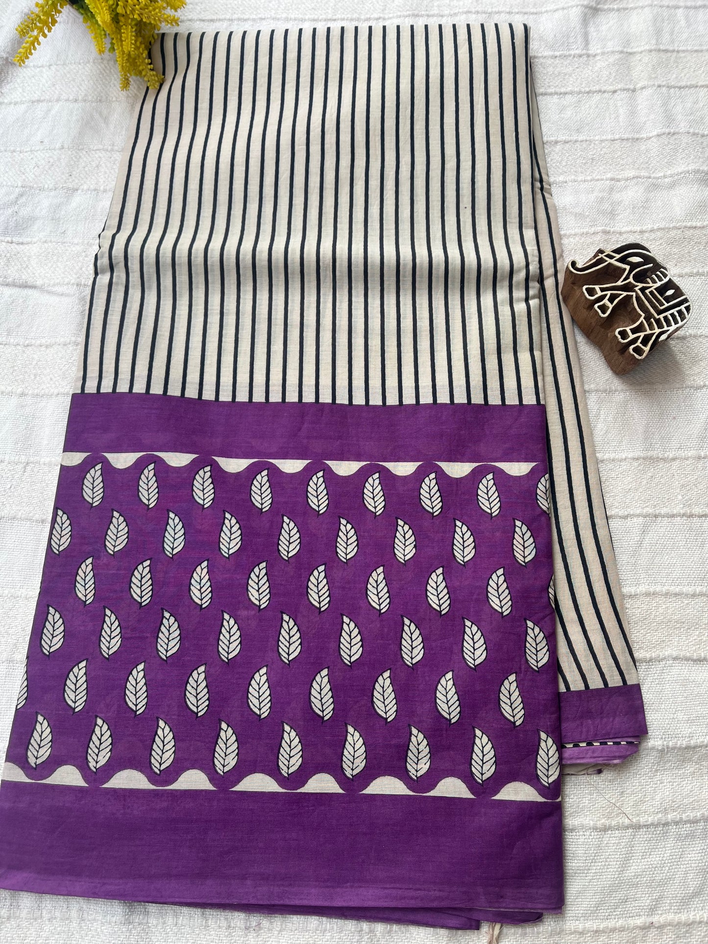 Bagru Handblock Mul Cotton Saree - Off-white & Purple