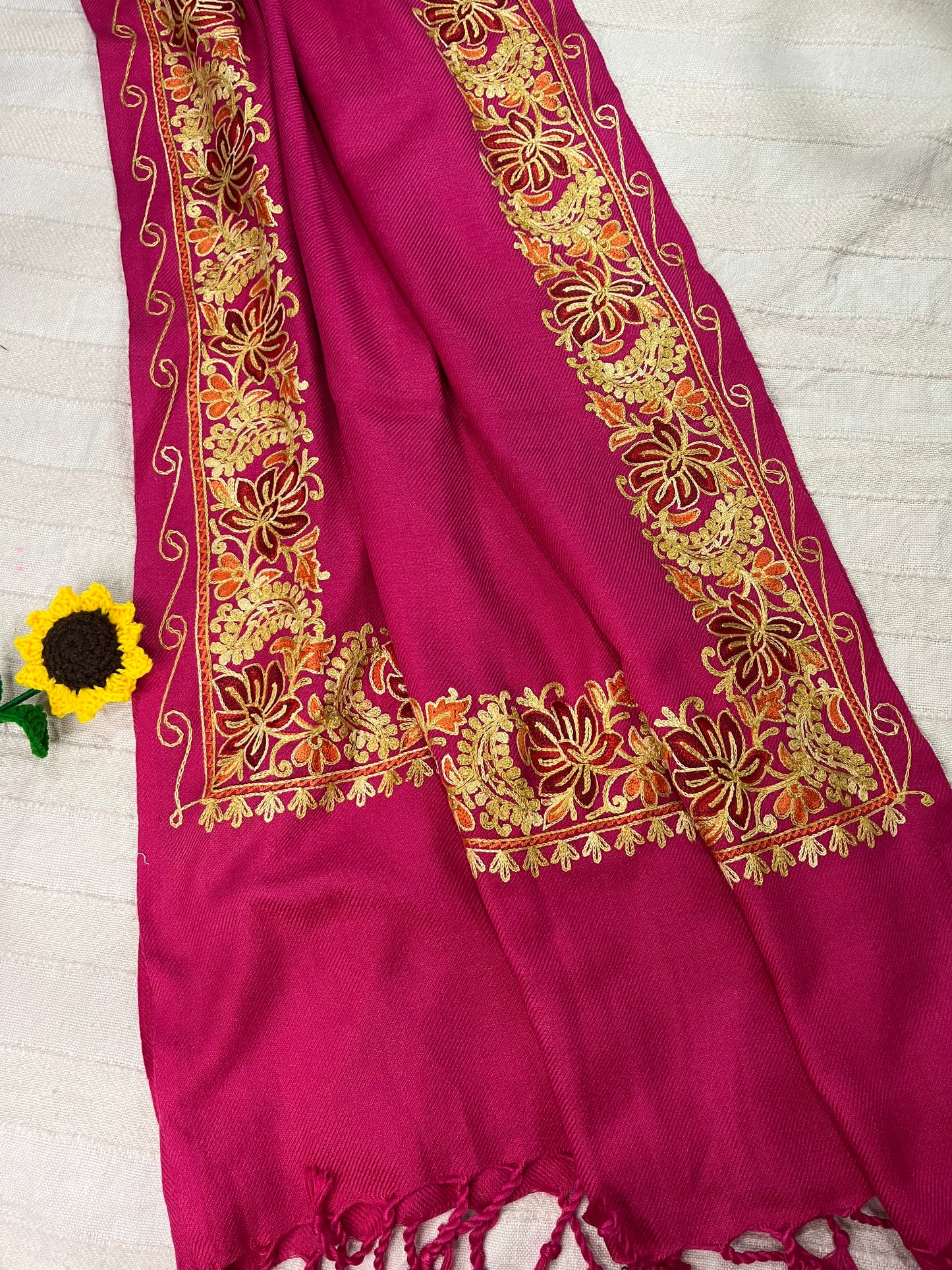 Kashmiri Aariwork Cashmilon Stole - Pink