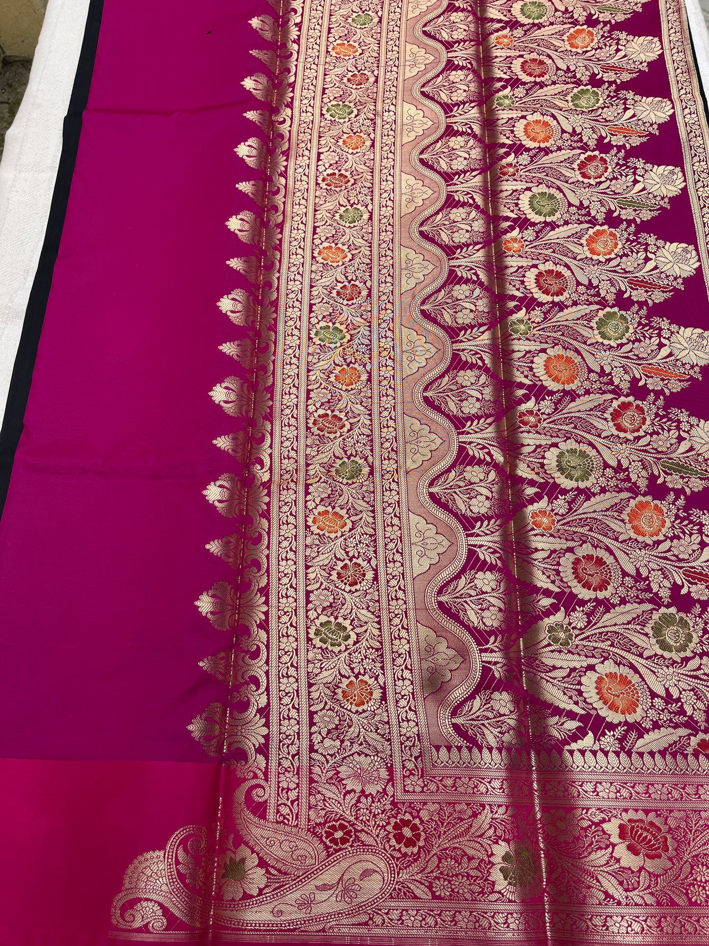 Banarasi Soft Silk Saree - Black-Pink