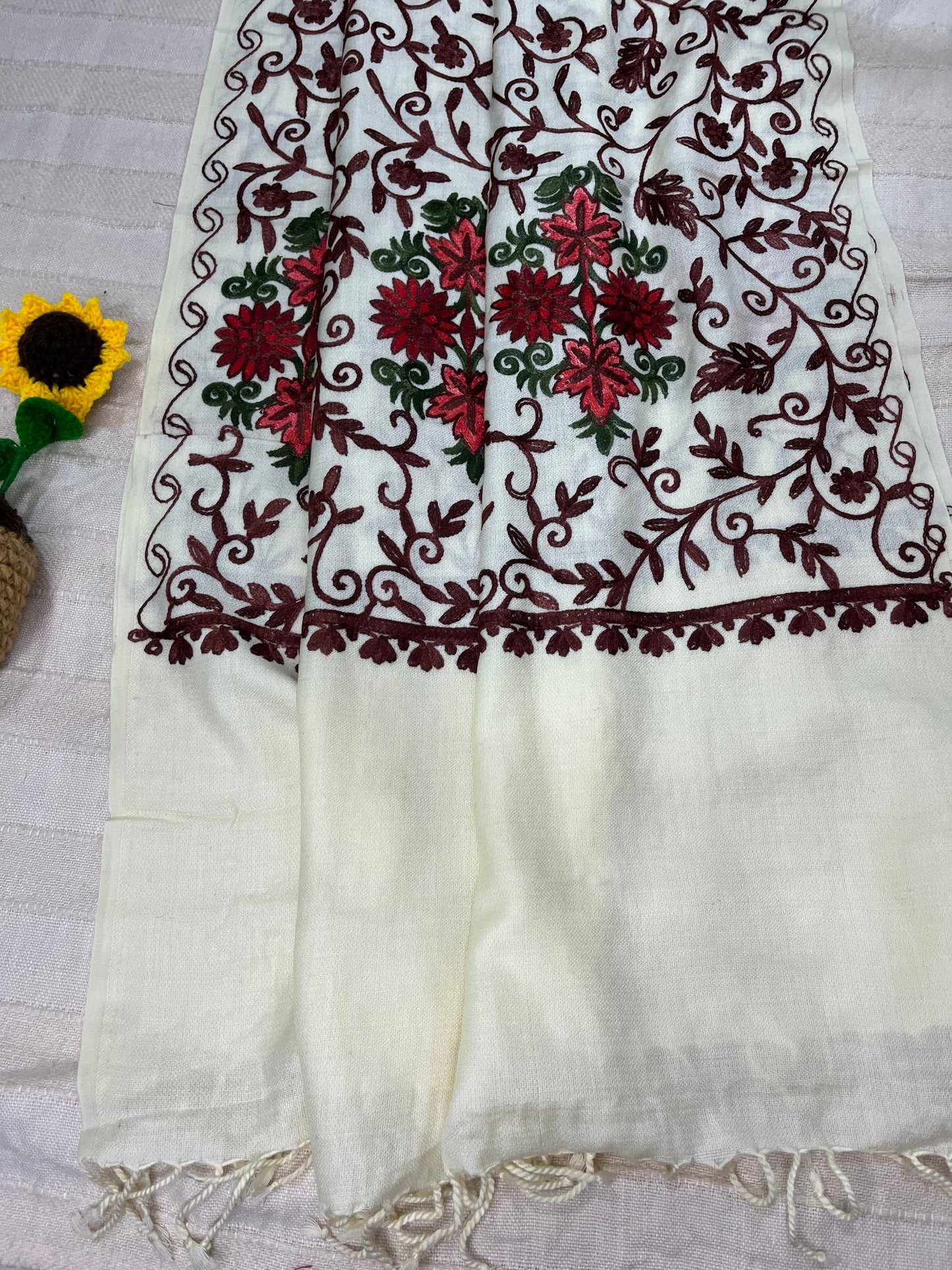 Kashmiri Aariwork Cashmilon Stole - White Jaal