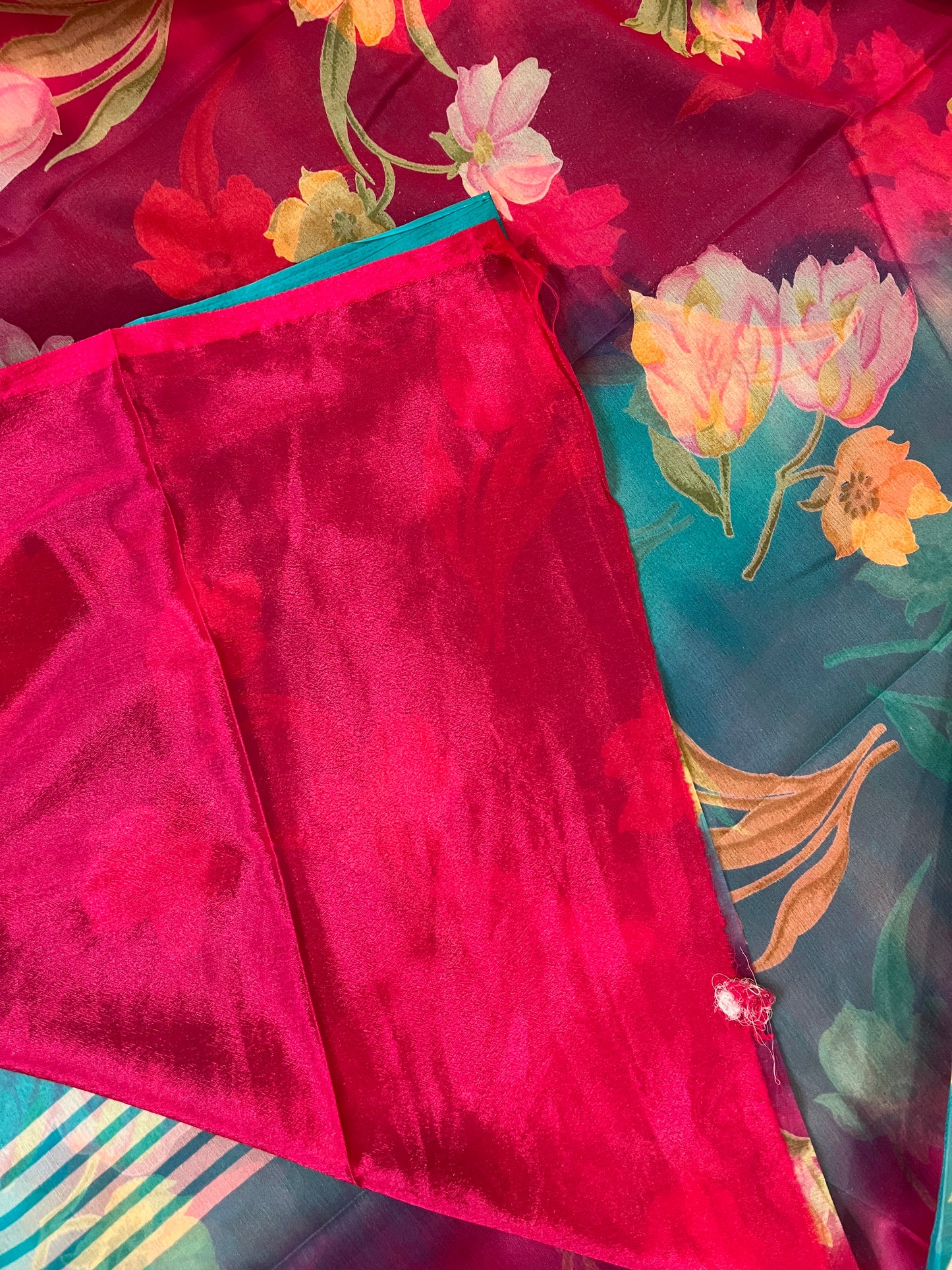 Semi Chiffon Floral Saree Dual Tone - Pink-Teal