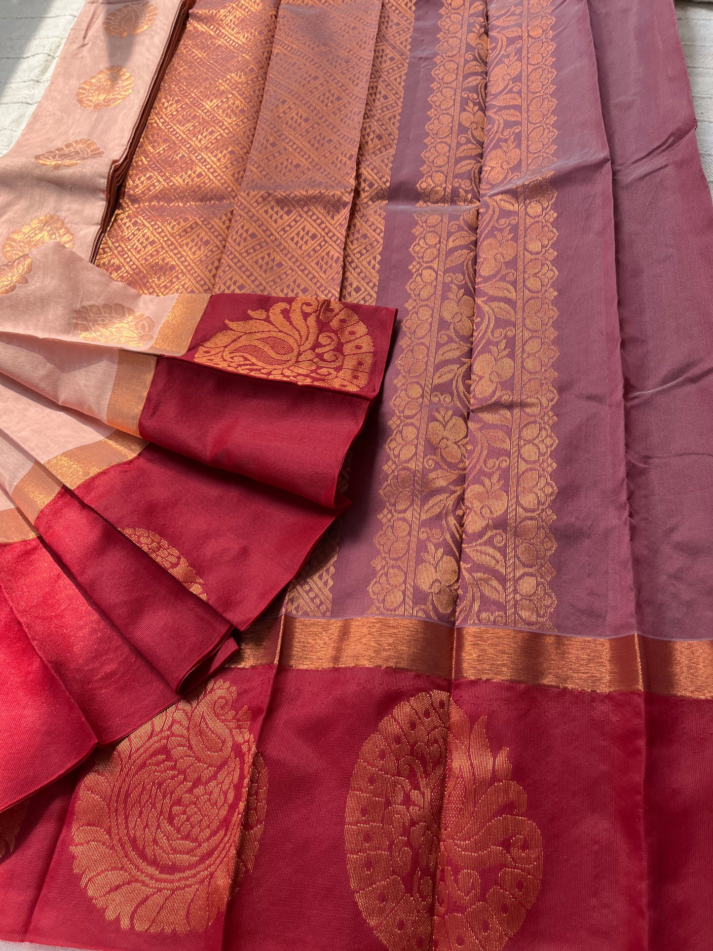 Uppada Kotanji Border Silk Cotton Saree - Rose Gold & Maroon Combination