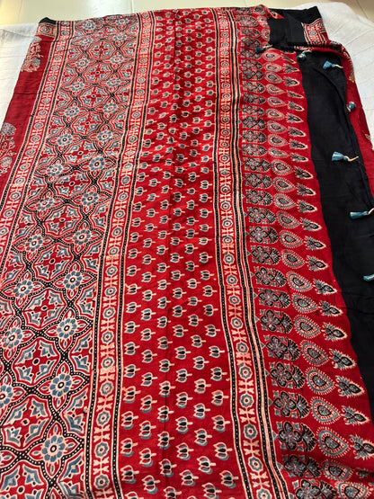 Ajrakh Modal Silk Saree - Red Flower Motifs (with tasssels)