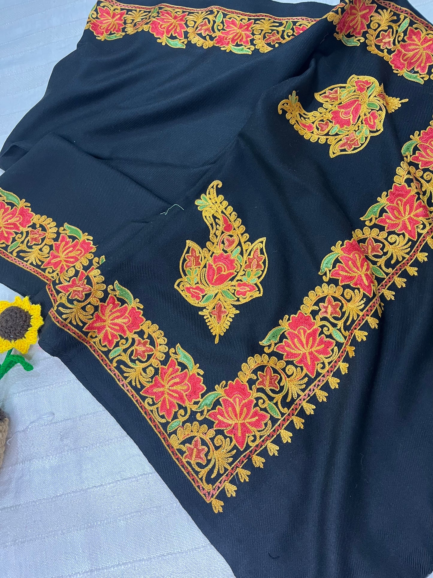 Kashmiri Aariwork Cashmilon Stole - Black