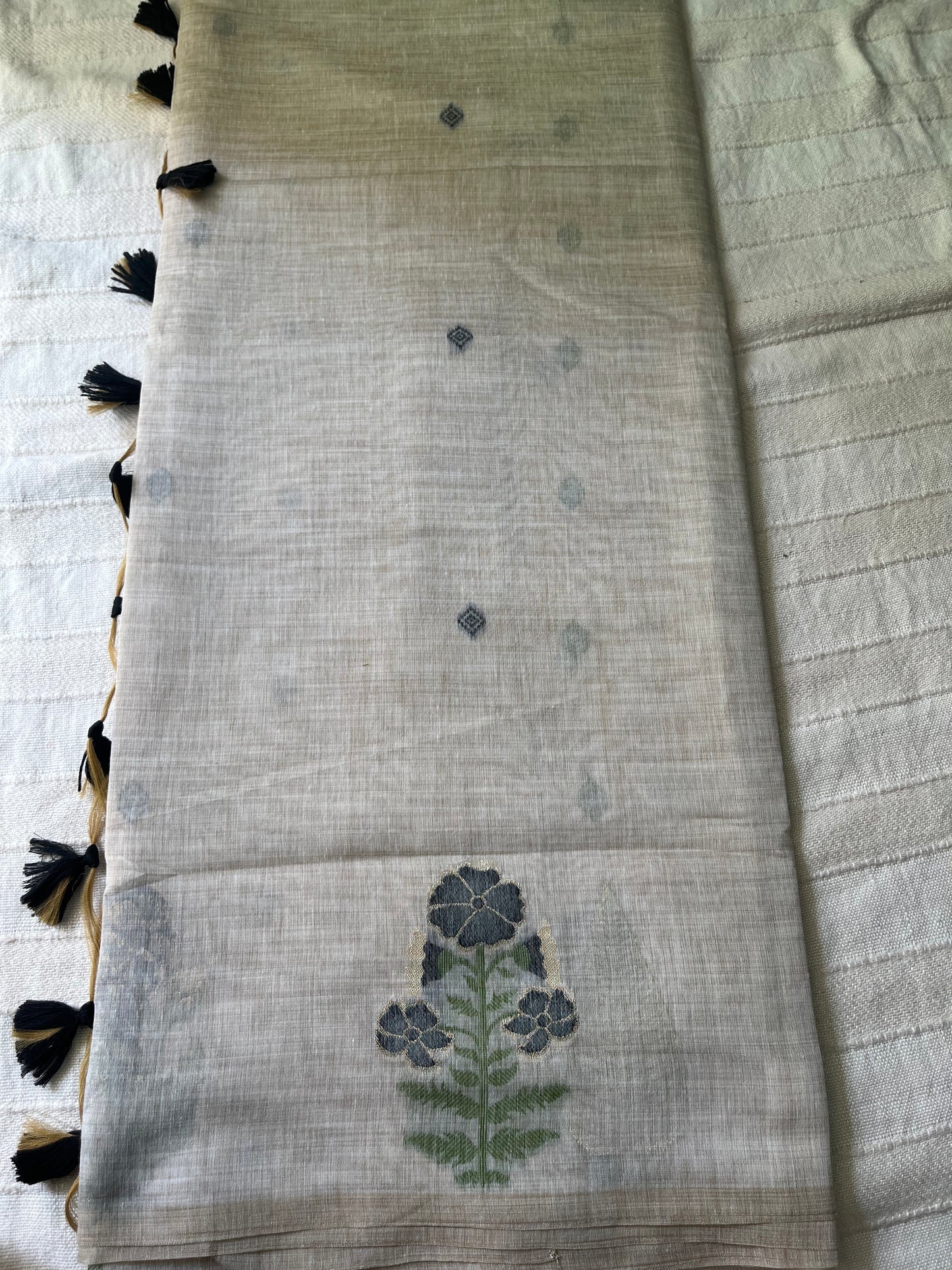 Chanderi Cotton Jamdani Saree - Black Flower Weaving