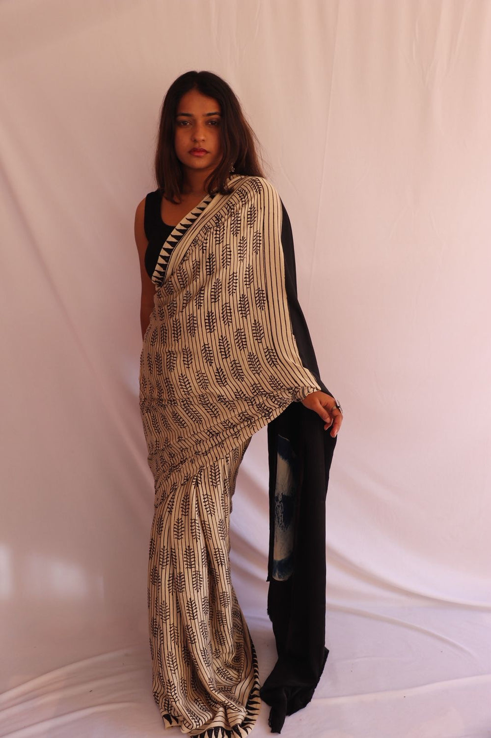 Contemporary Ajrakh Modal Silk Saree - Cream with Big Blue Dot Palla