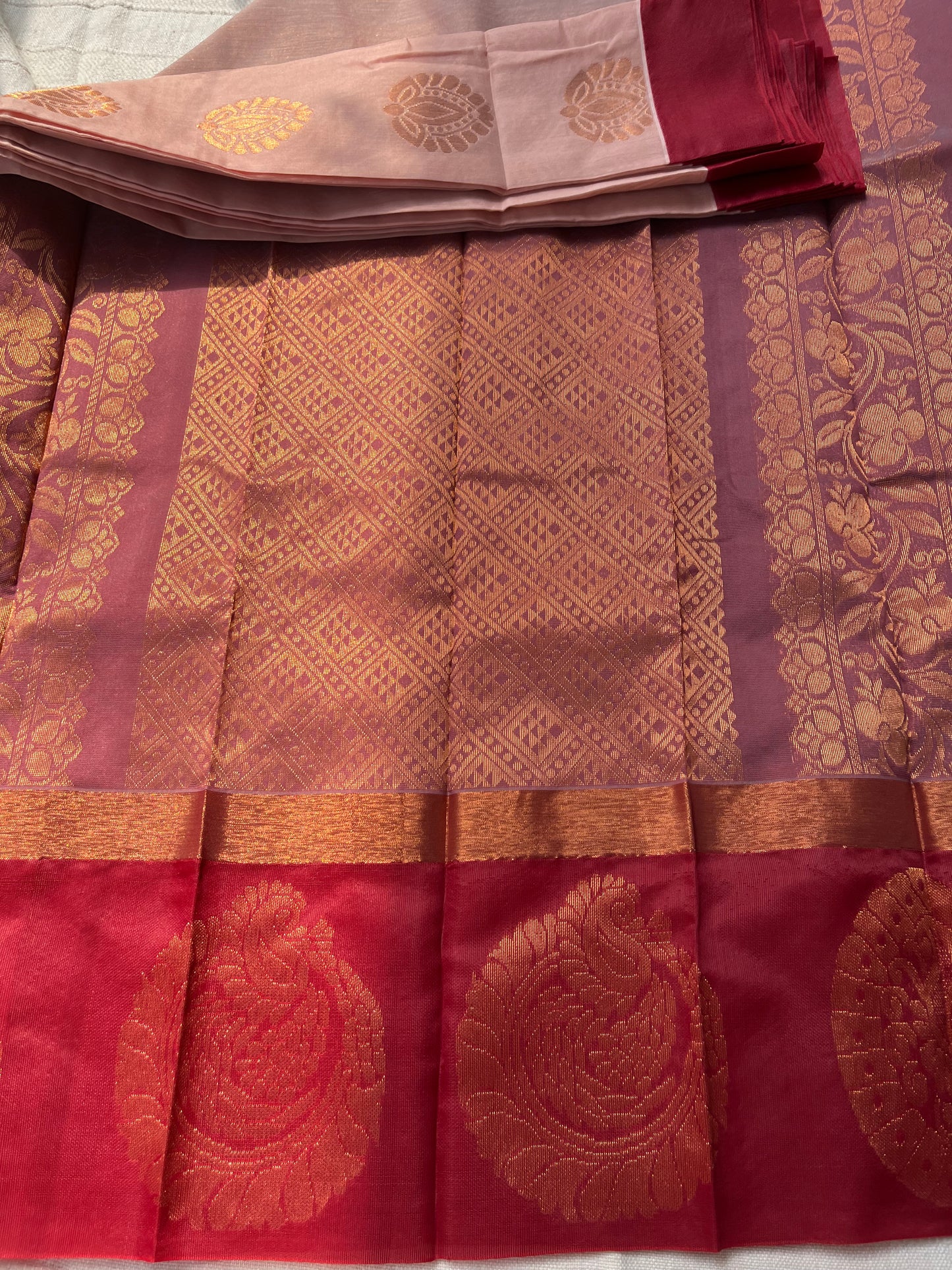 Uppada Kotanji Border Silk Cotton Saree - Rose Gold & Maroon Combination